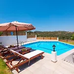 Kolymbia Village